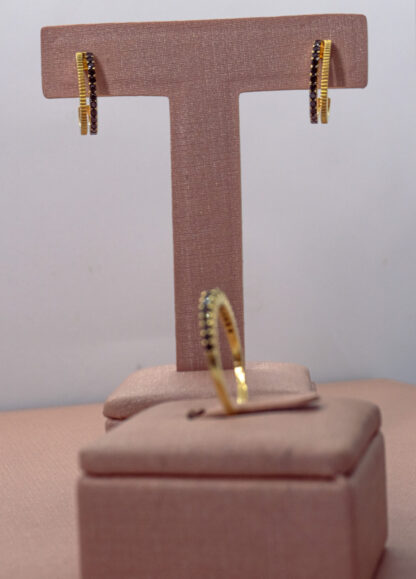 CONJUNTO DIAMANTE NEGRO BRINCO + ANEL